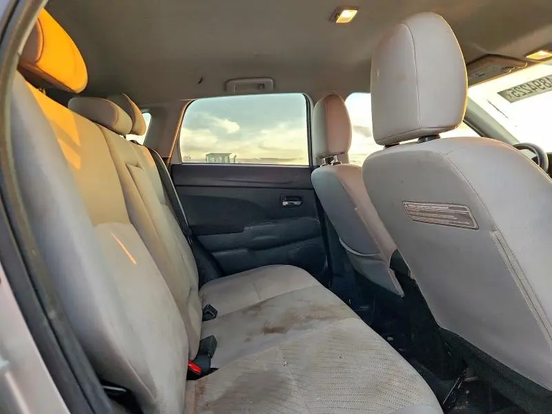 2015 MITSUBISHI OUTLANDER SPORT SE  