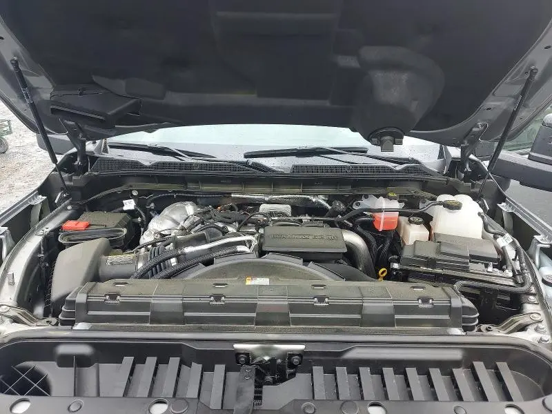 2025 GMC SIERRA K2500 AT4  