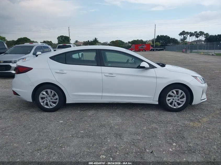 2020 HYUNDAI ELANTRA SE