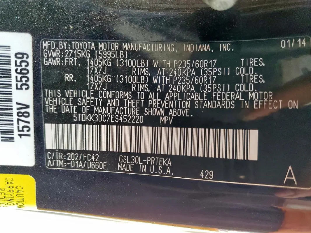 2014 TOYOTA SIENNA LE  