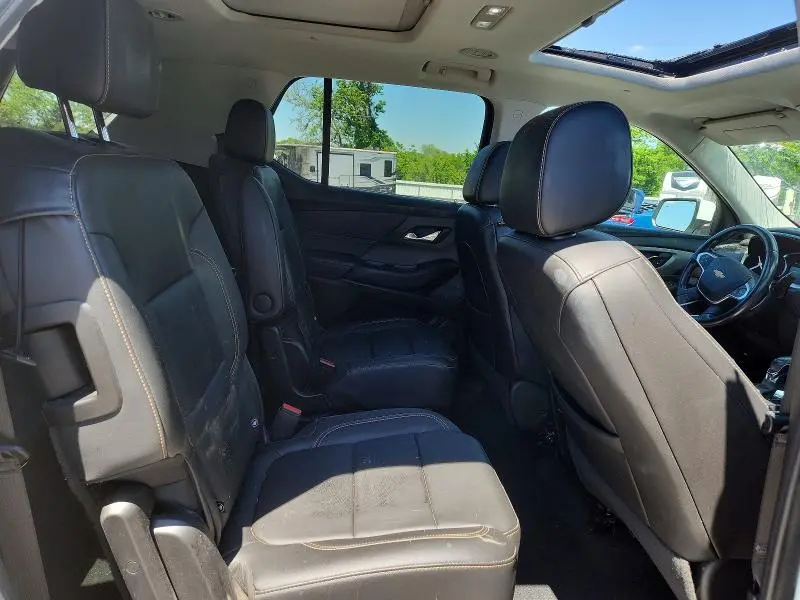 2021 CHEVROLET TRAVERSE LT  