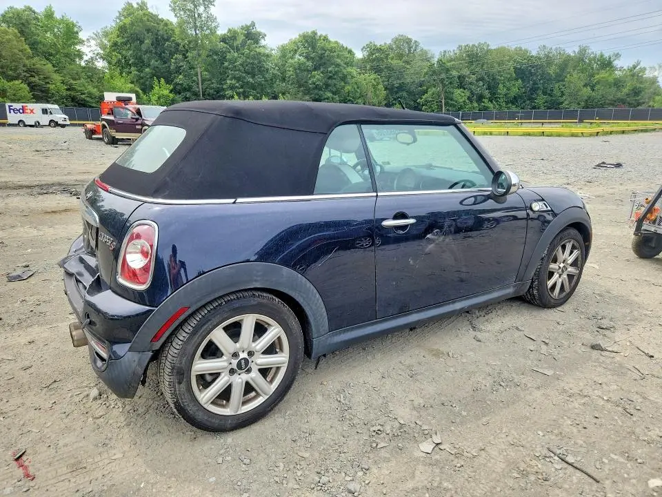 2012 MINI COOPER S  