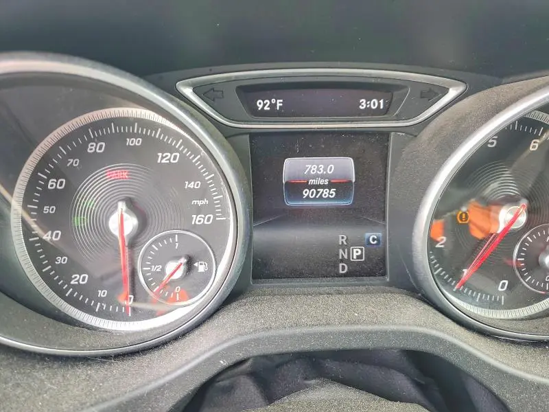 2019 MERCEDES-BENZ CLA 250 4MATIC  