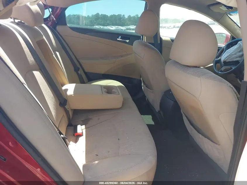 2012 HYUNDAI SONATA GLS