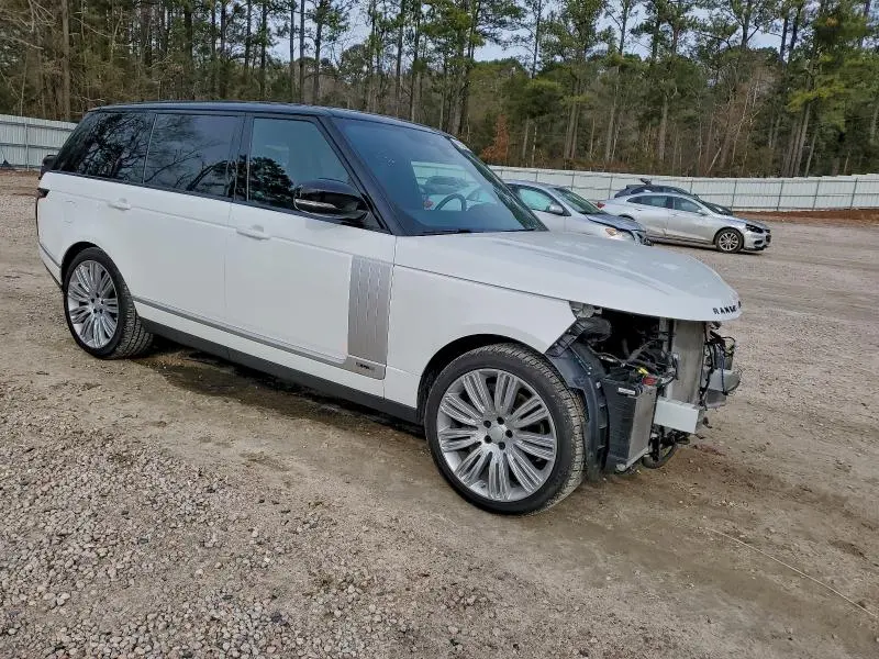 2020 LAND ROVER RANGE ROVER P525 HSE  