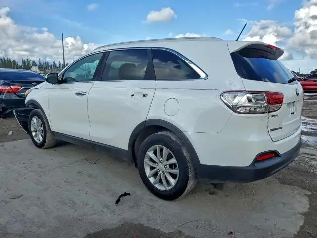 2017 KIA SORENTO LX  