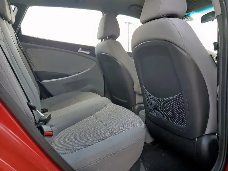 2012 HYUNDAI ACCENT GLS