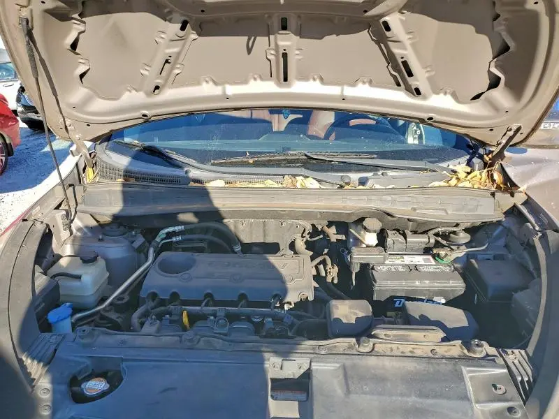 2010 HYUNDAI TUCSON GLS  