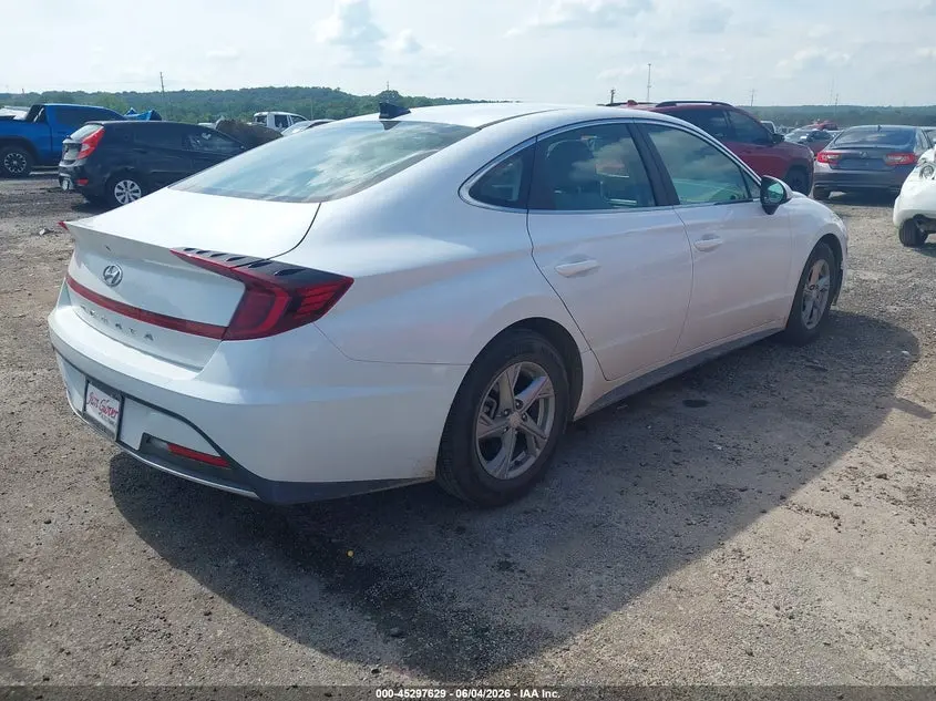 2021 HYUNDAI SONATA SE
