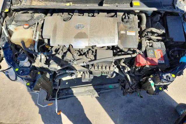 2016 TOYOTA PRIUS TWO  