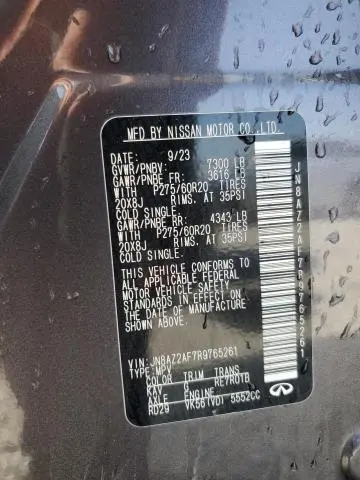 2024 INFINITI QX80 LUXE  