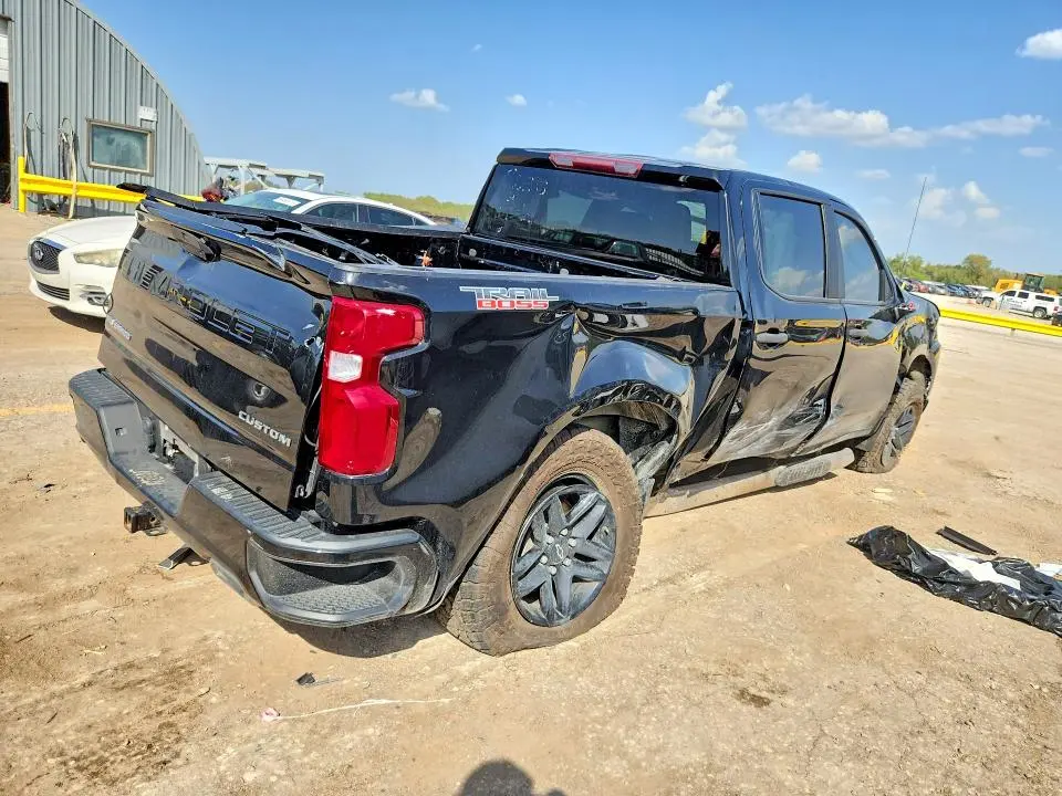 2021 CHEVROLET SILVERADO K1500 TRAIL BOSS CUSTOM  