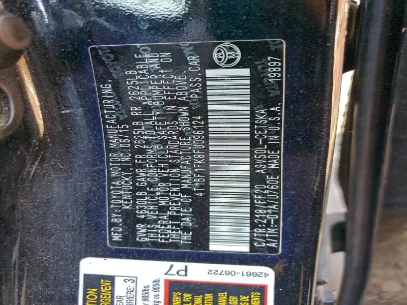 2015 TOYOTA CAMRY LE  