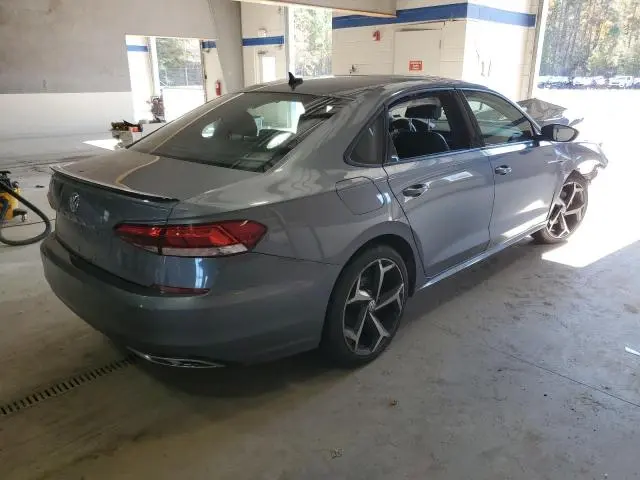 2022 VOLKSWAGEN PASSAT R-LINE  