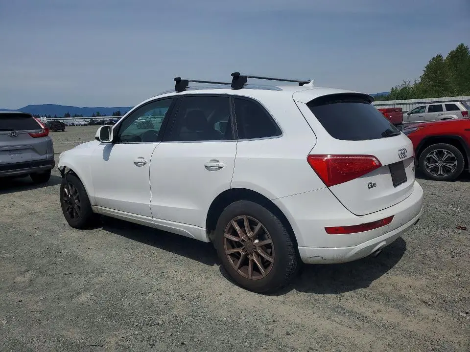 2011 AUDI Q5 PREMIUM  