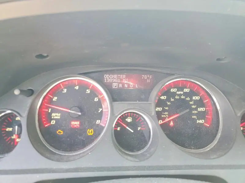 2011 GMC ACADIA SLT-1  