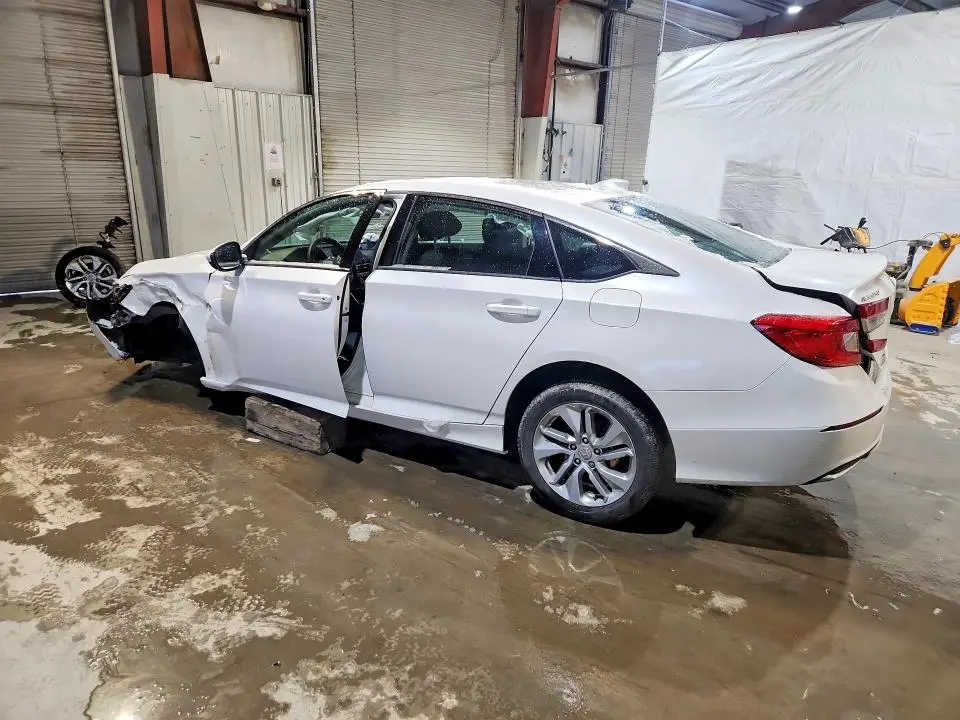 2020 HONDA ACCORD LX  