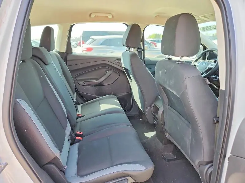 2016 FORD ESCAPE S  