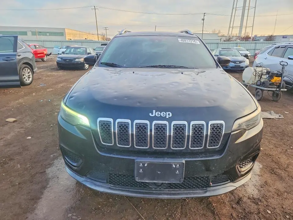 2021 JEEP CHEROKEE LATITUDE  