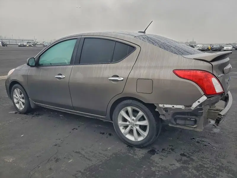 2014 NISSAN VERSA S  
