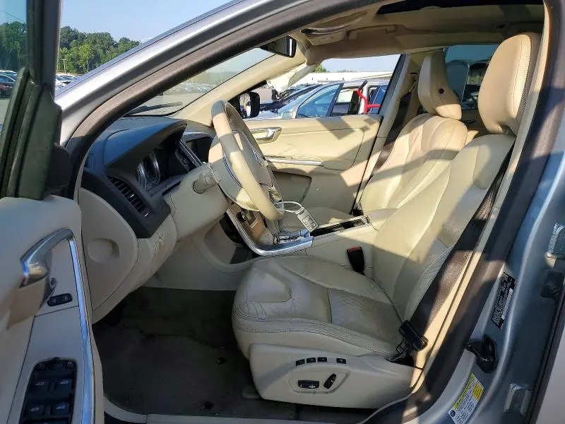 2012 VOLVO XC60 3.2  