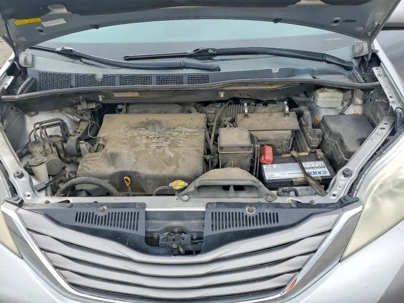 2012 TOYOTA SIENNA XLE 7-PASSENGER  