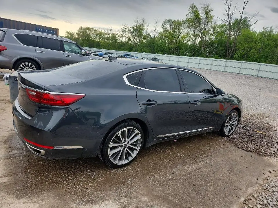 2017 KIA CADENZA TECHNOLOGY  