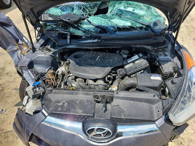 2017 HYUNDAI VELOSTER BASE  