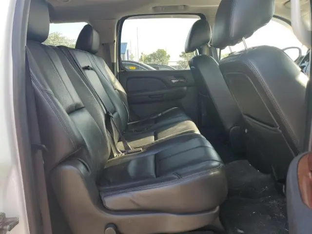 2013 CHEVROLET SUBURBAN K1500 LT  