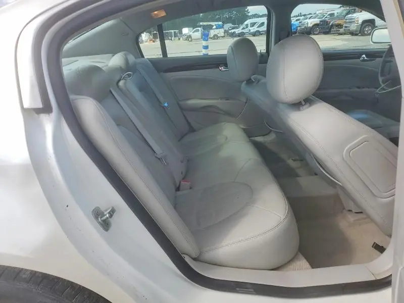 2011 BUICK LUCERNE   