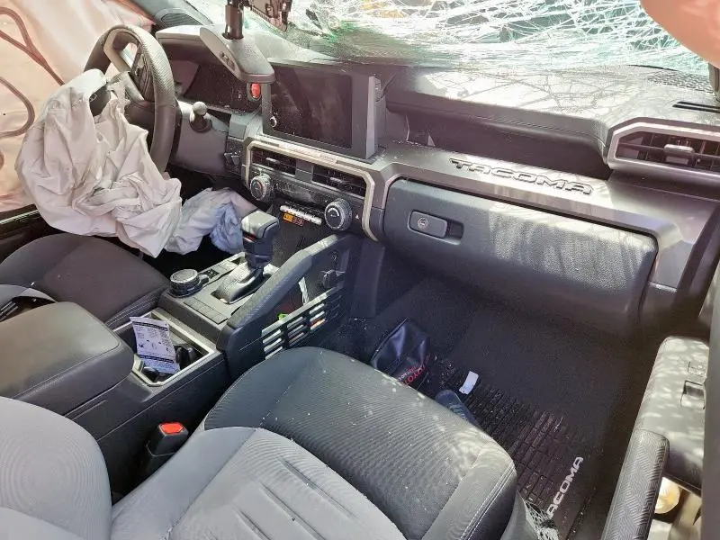 2024 TOYOTA TACOMA DOUBLE CAB  