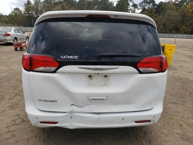 2021 CHRYSLER VOYAGER LX  