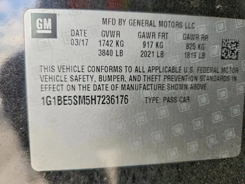 2017 CHEVROLET CRUZE LT  