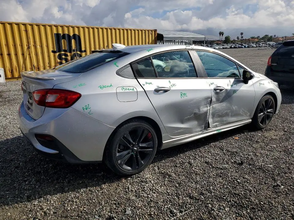 2018 CHEVROLET CRUZE LT  