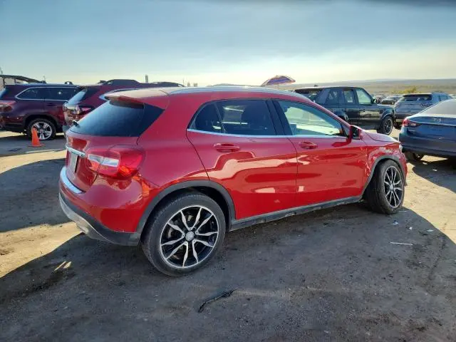 2015 MERCEDES-BENZ GLA 250  