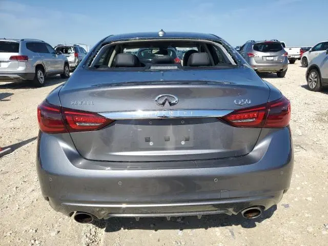 2021 INFINITI Q50 LUXE  