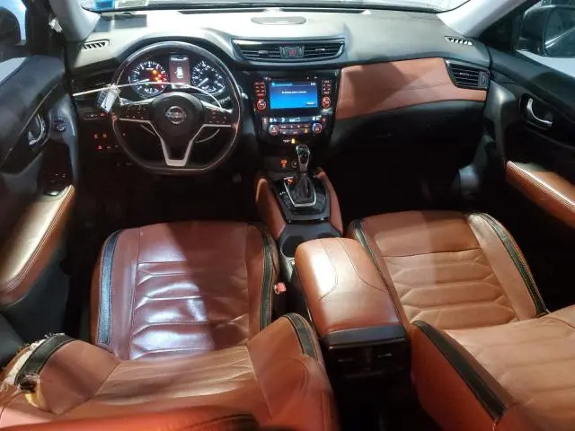 2017 NISSAN ROGUE SL  