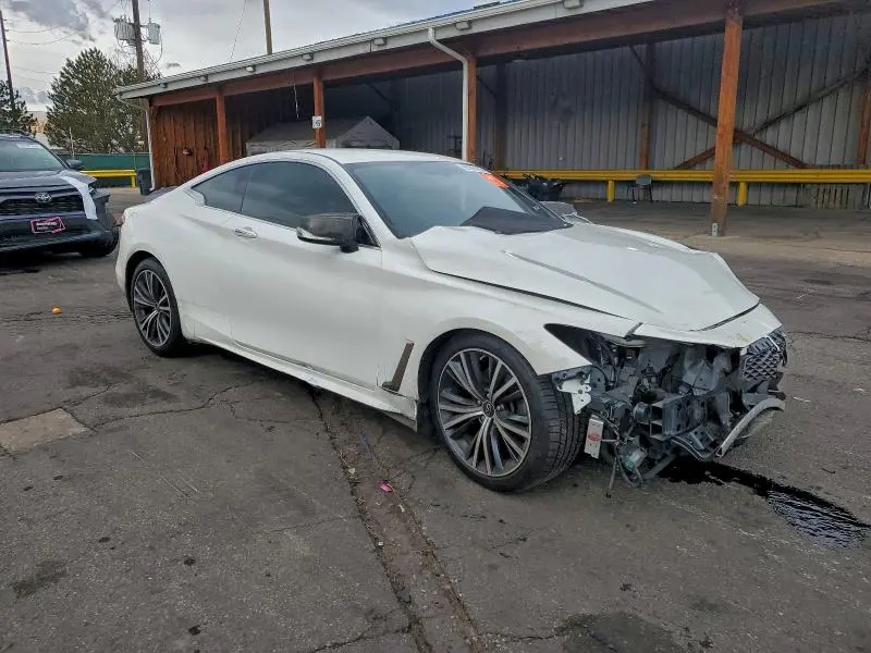 2022 INFINITI Q60 PURE  