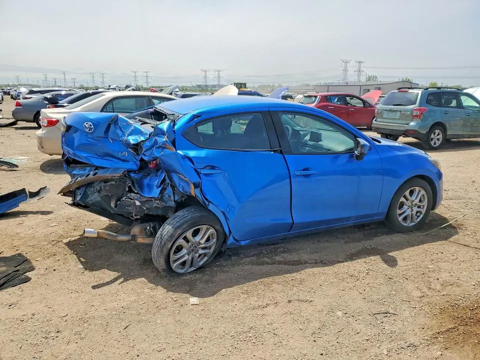 2017 TOYOTA YARIS IA   
