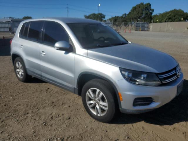 2012 VOLKSWAGEN TIGUAN S