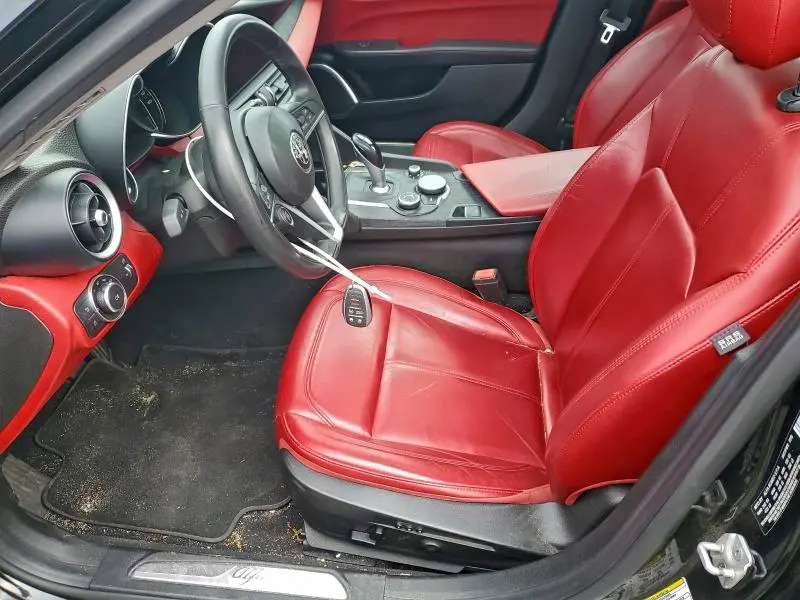 2019 ALFA ROMEO GIULIA   