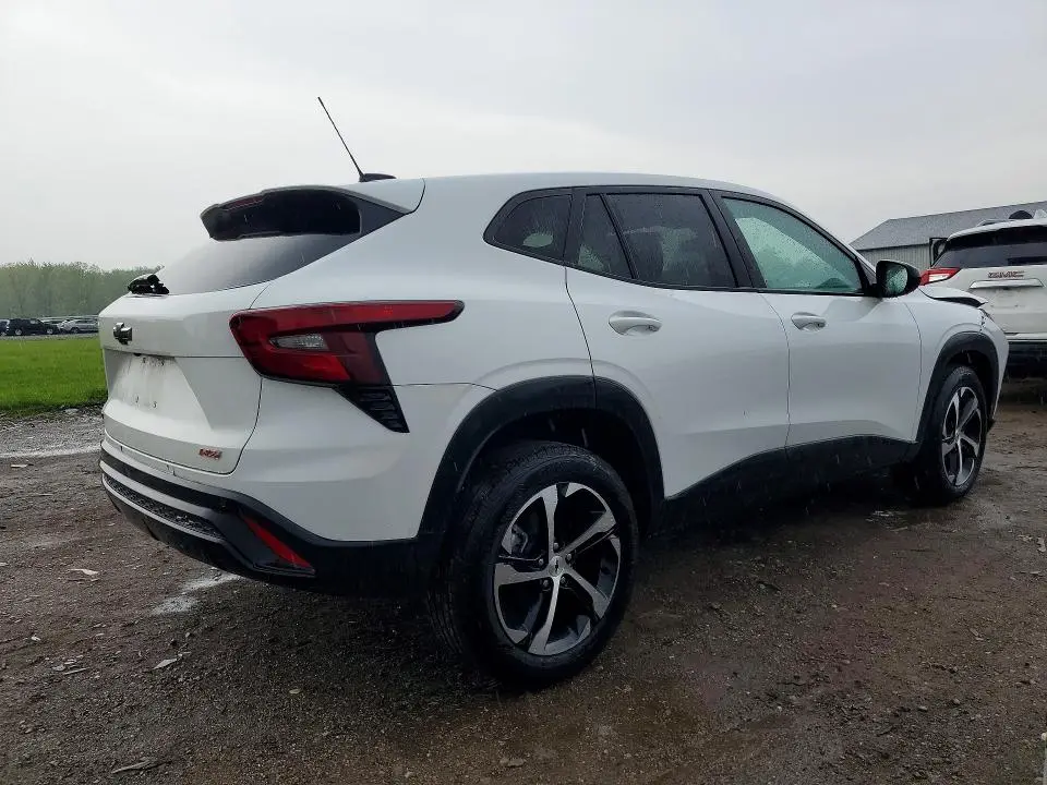 2025 CHEVROLET TRAX 1RS  