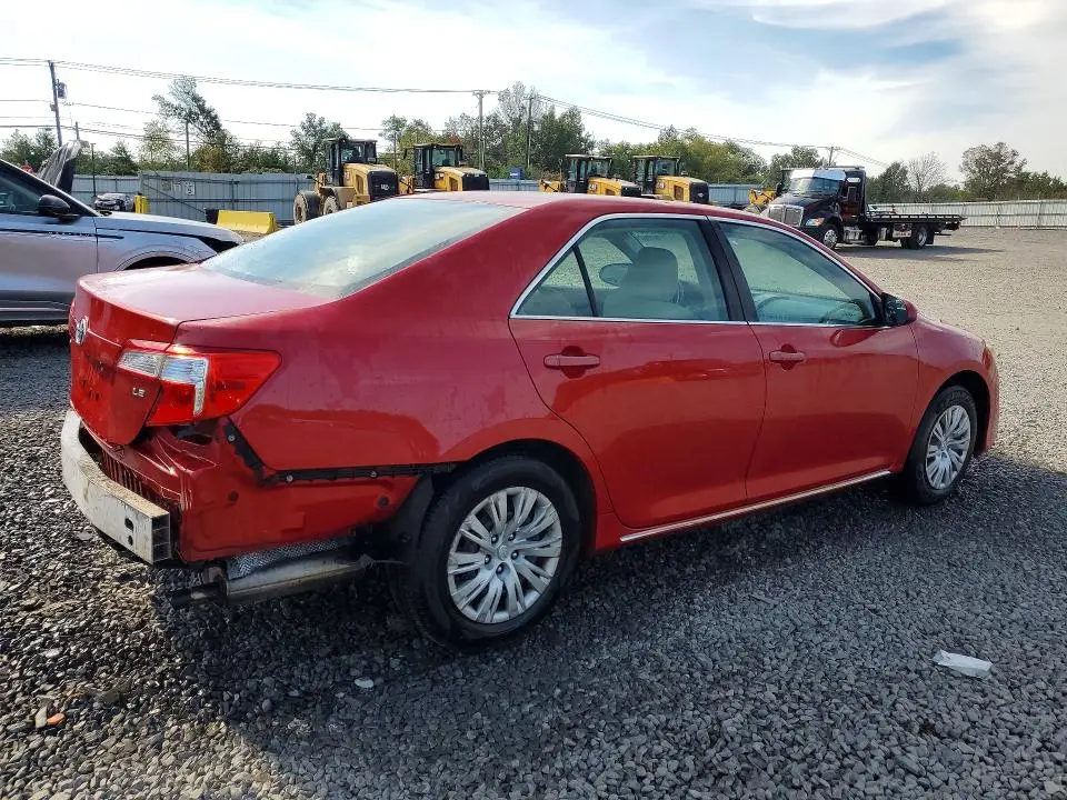 2012 TOYOTA CAMRY LE  