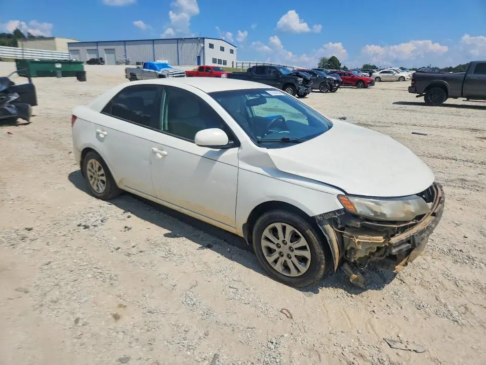 2012 KIA FORTE LX  