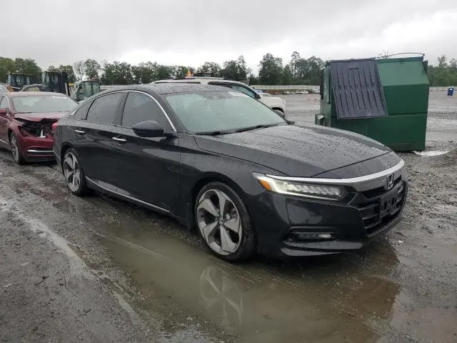 2018 HONDA ACCORD TOURING  