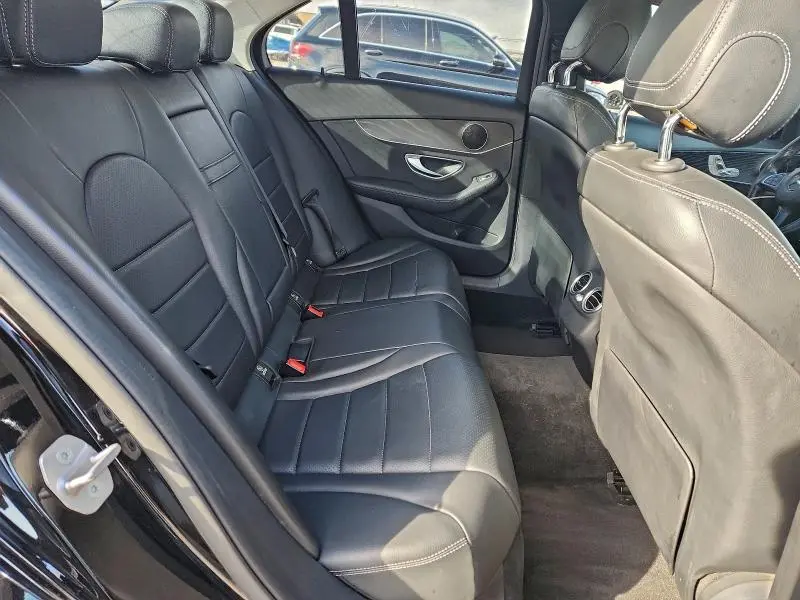 2017 MERCEDES-BENZ C 300  