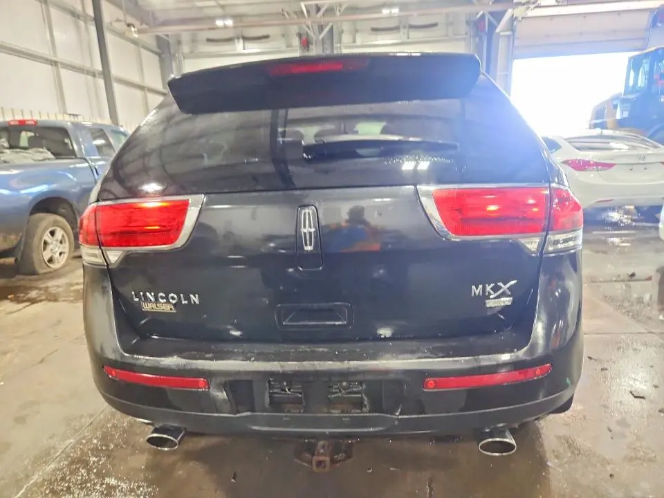 2011 LINCOLN MKX   