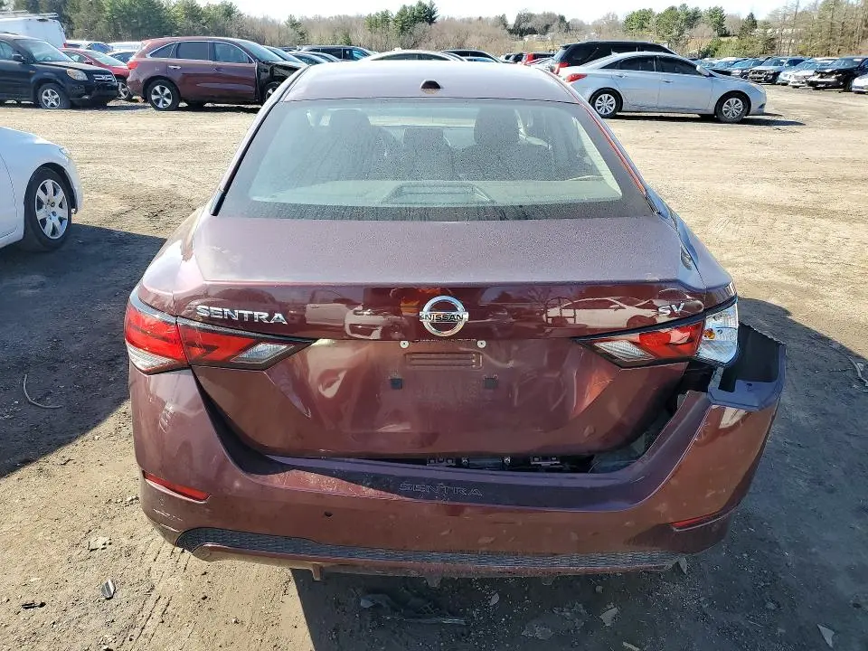 2022 NISSAN SENTRA SV  