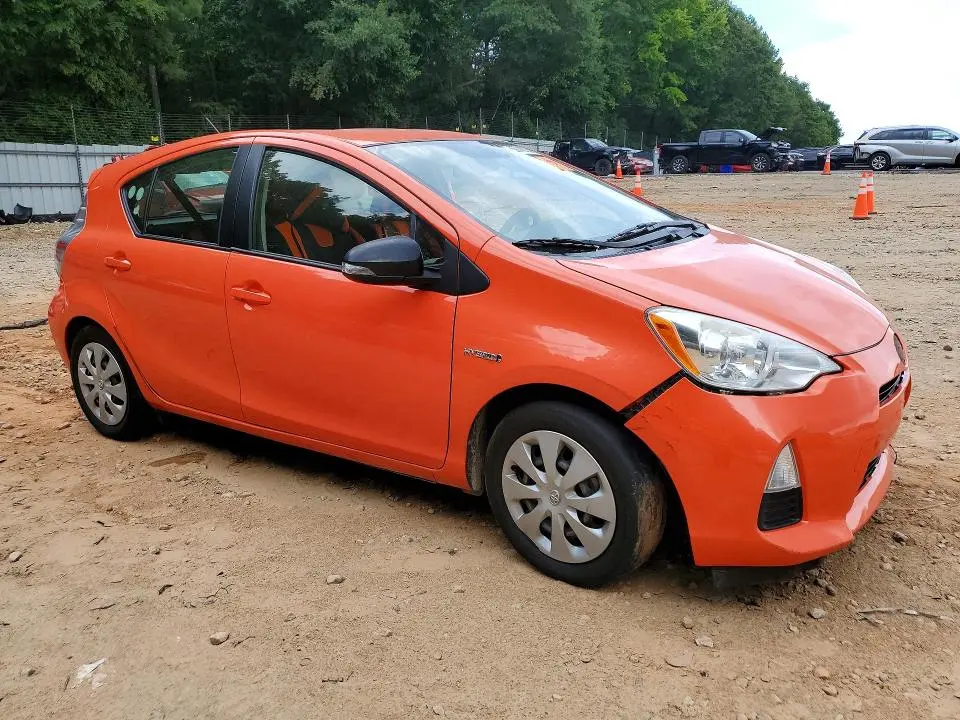 2012 TOYOTA PRIUS   