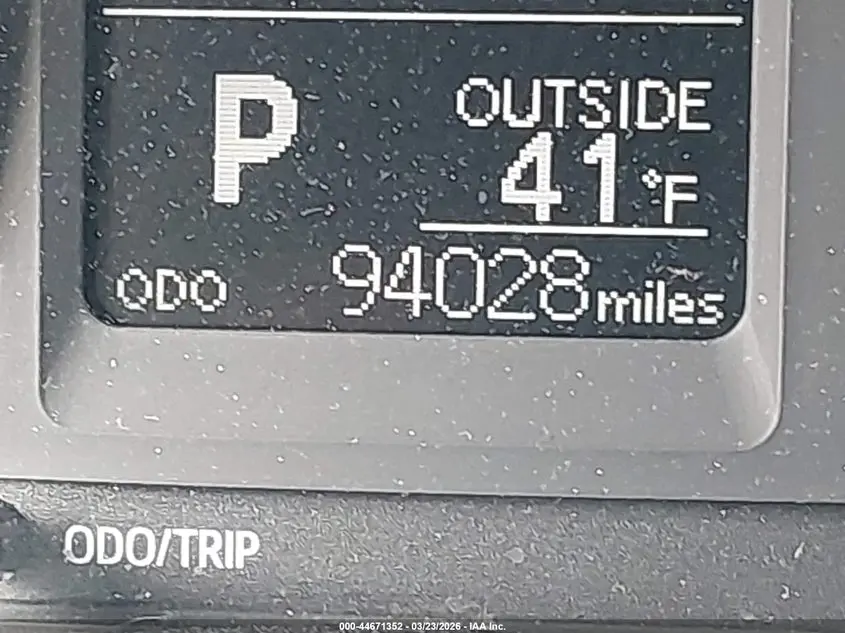 2018 TOYOTA COROLLA LE